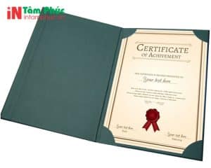 bìa trao quyết định