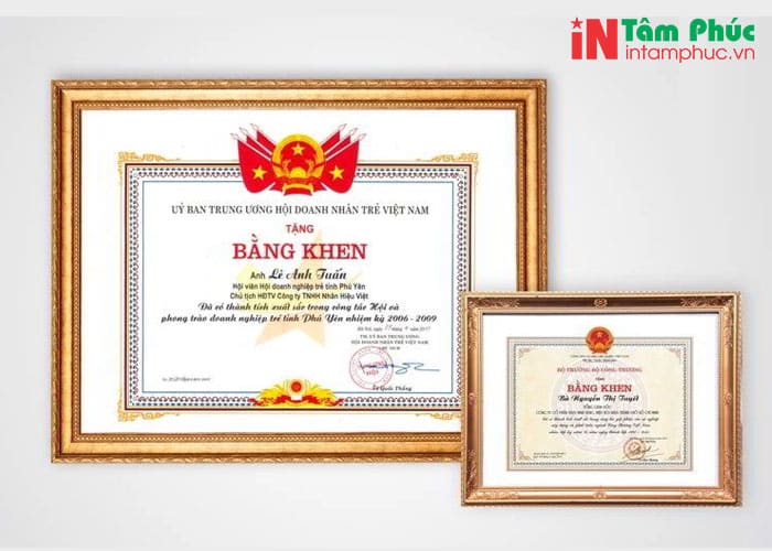 Một số mẫu in giấy khen thông dụng Một số mẫu in giấy khen thông dụng