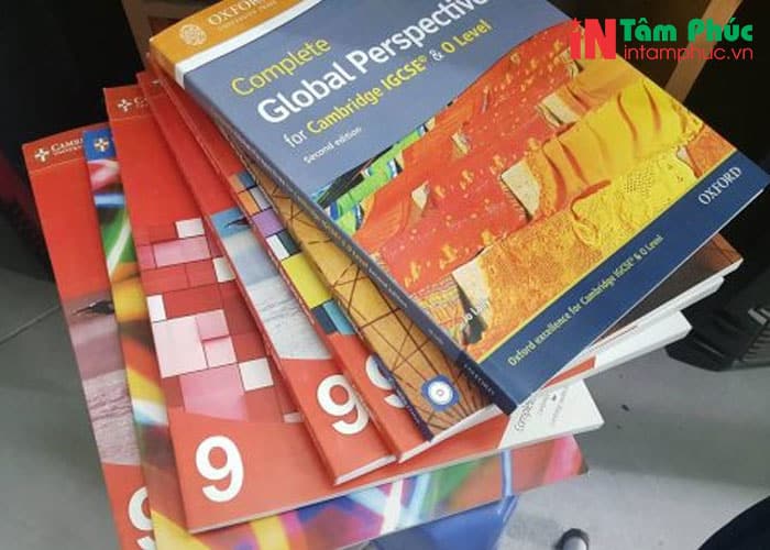 In màu giấy cứng là gì? In màu giấy cứng là gì?