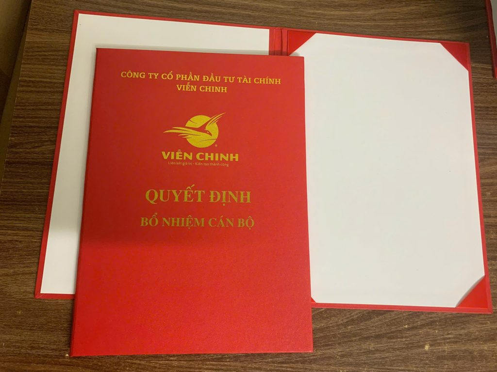 Phân Loại Chất Liệu Cao Cấp Dùng Sản Xuất Bìa Da Doanh Nghiệp Tại Tâm Phúc